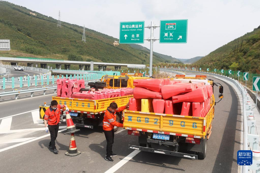 延崇高速河北段延伸工程顺利通车