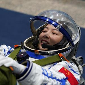 （新华全媒头条·图文互动）（3）飞天英雄征寰宇——记神舟十三号航天员