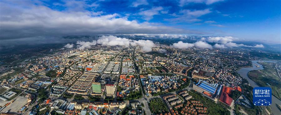 （新华全媒头条&middot;图文互动）（1）边城大考&mdash;&mdash;云南瑞丽战&ldquo;疫&rdquo;纪实