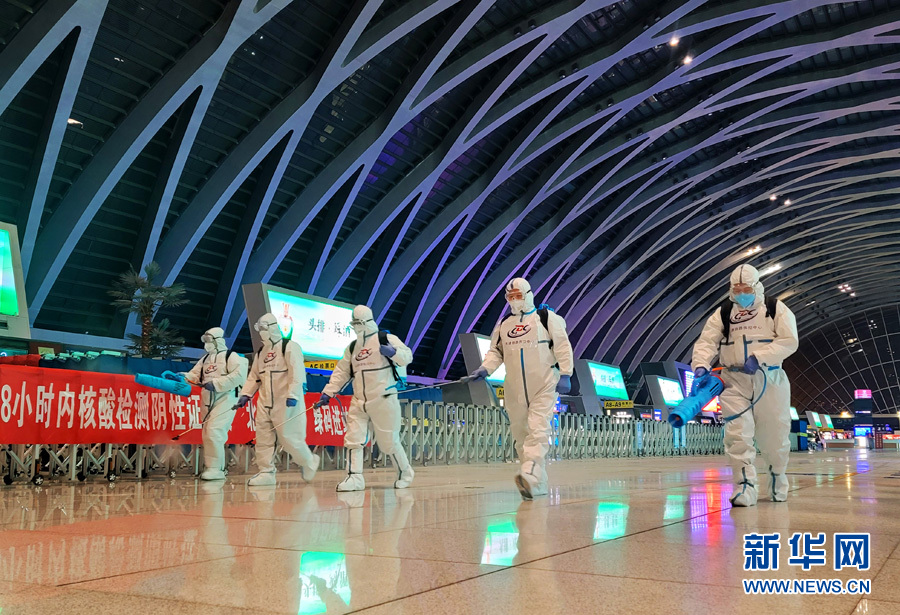 天津三大火车站进行全面消杀 作业场所面积约25万平方米