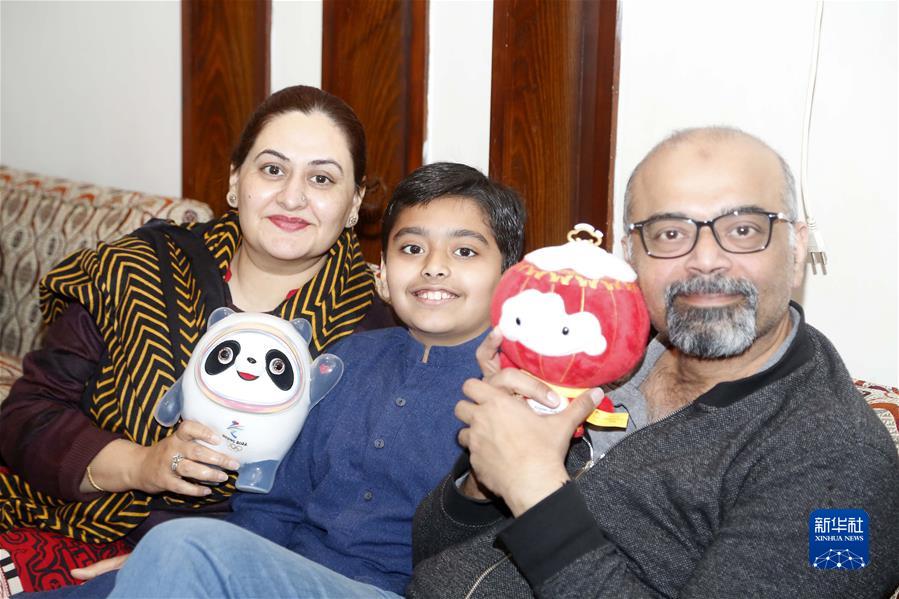 (新华网)(2)北京冬奥会开幕 海外反响热烈