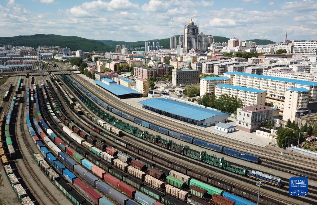 自由贸易区英语 1128736923_16551048493571n.jpg