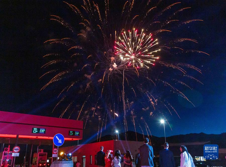 （国际&middot;一周看天下）中企承建的黑山首条高速公路优先段通车