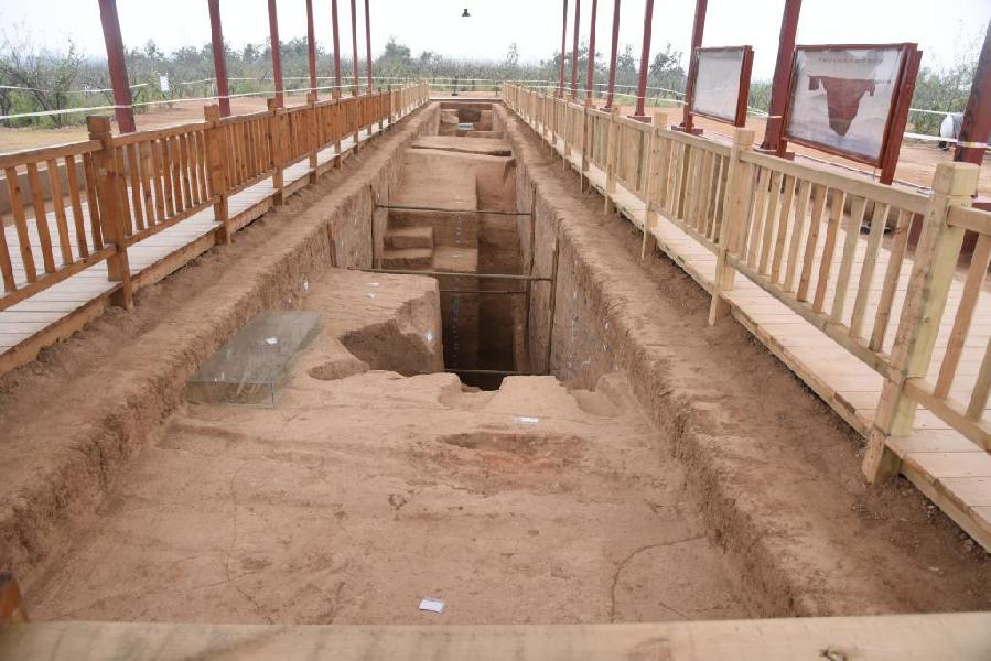 河南仰韶村遗址发现5000多年前大型房屋基址