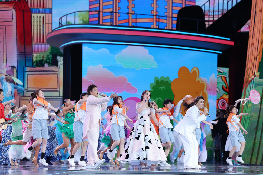 高清大图丨同心同庆濠江欢歌向未来-新华网