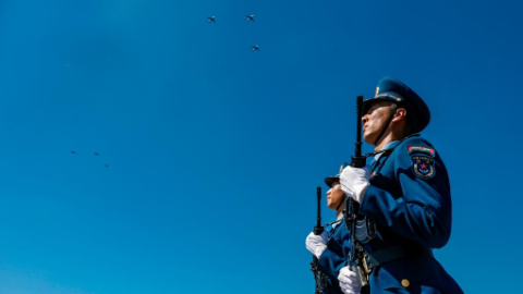 “天空蓝”与运-20的珍贵“同框”——走进空军方队