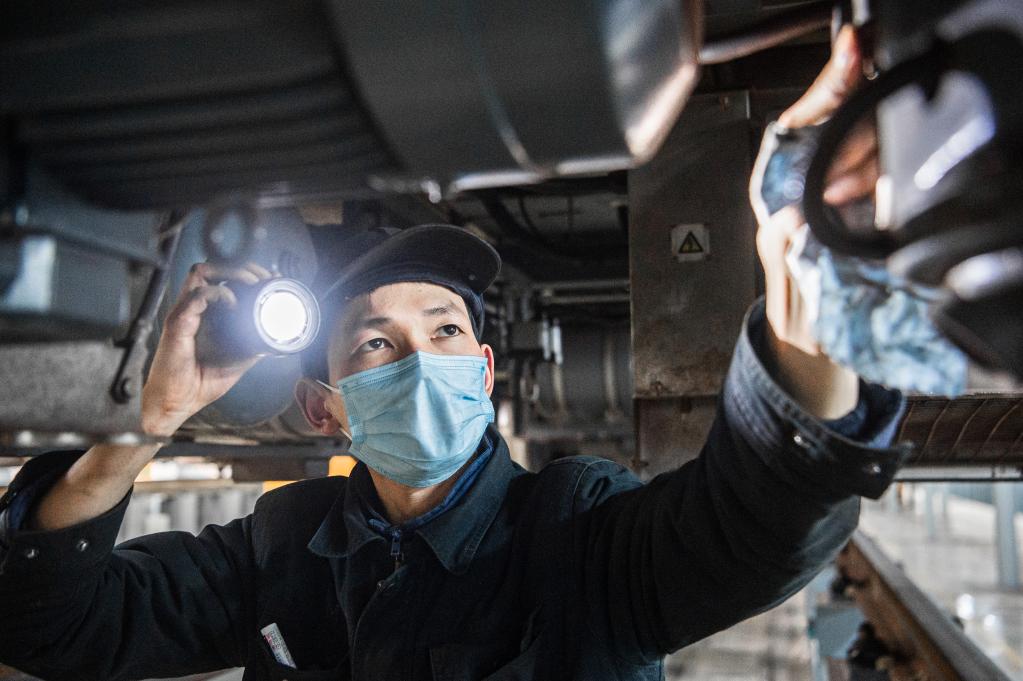 武汉地铁&ldquo;春整&rdquo;迎夏季