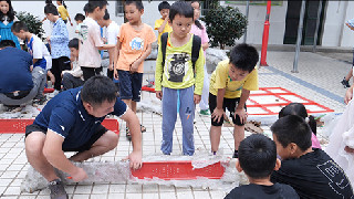 湖南体彩公益活动温暖开展