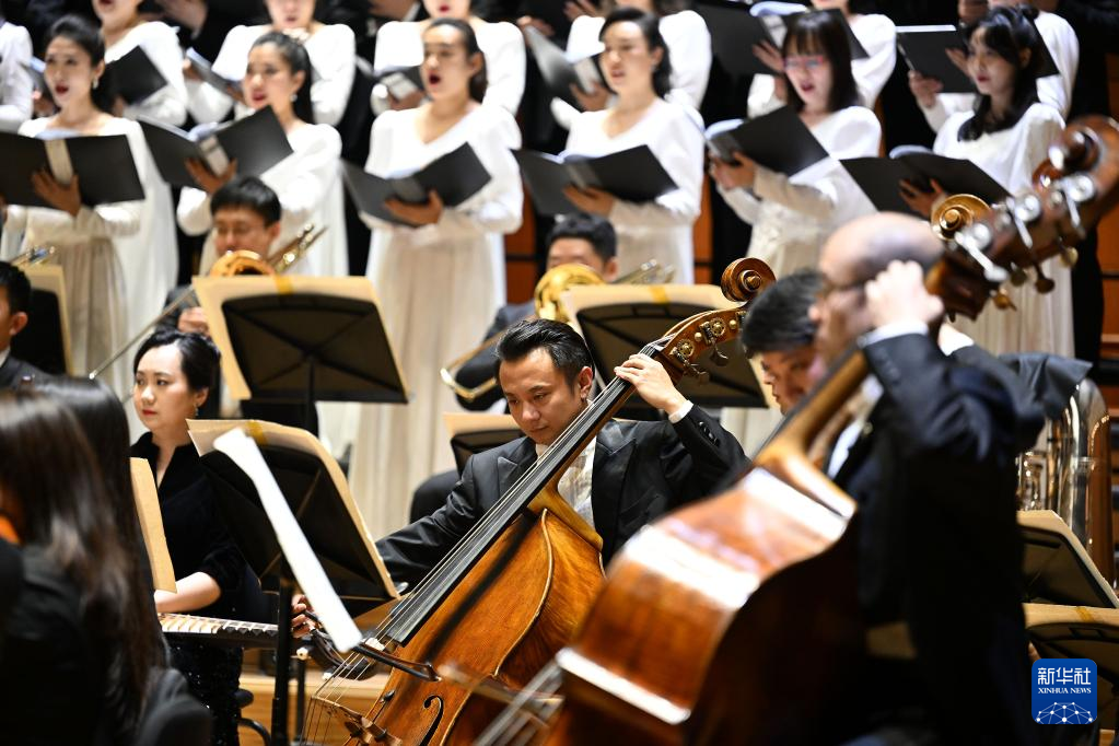 “黄河大合唱”交响合唱音乐会在京举行
