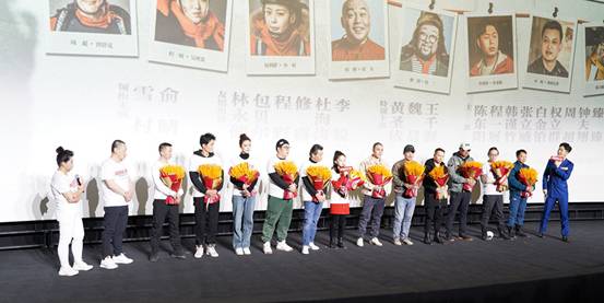 电影《极限奇援》首映礼