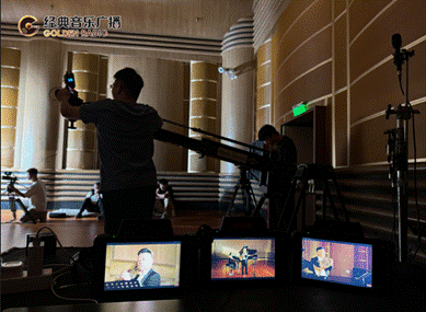 42038e93f4668681d1febc3e6445e54