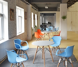 新华网无人机培训学院教学环境