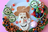 妈妈巧手做卡通主题午餐