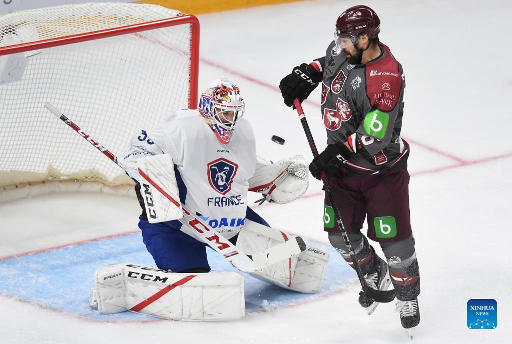 Highlights of group D match at Olympic ice hockey qualification