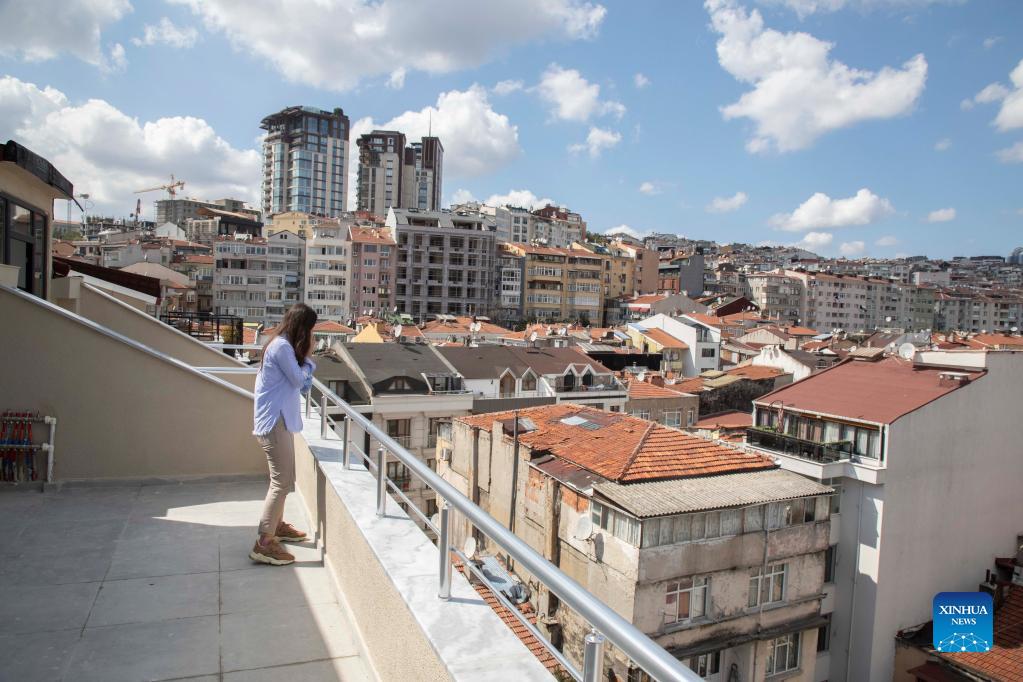 Feature Real estate prices go through the roof in Istanbul amid