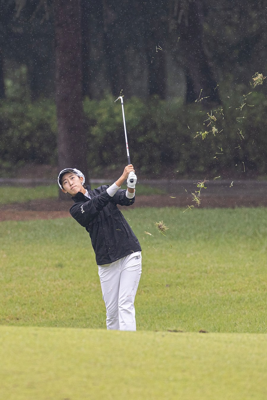 Profile Teen amateur golfer Yin to