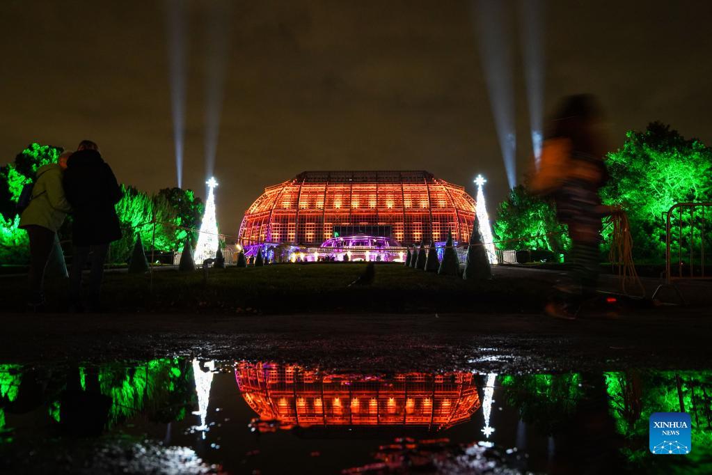 Germany Christmas Fair January 2022 In Pics: "Christmas Garden Berlin" Light Show - Xinhua