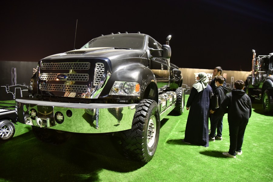 Mideast in Pictures Feast your eyes on over 1,000 rare cars in Riyadh