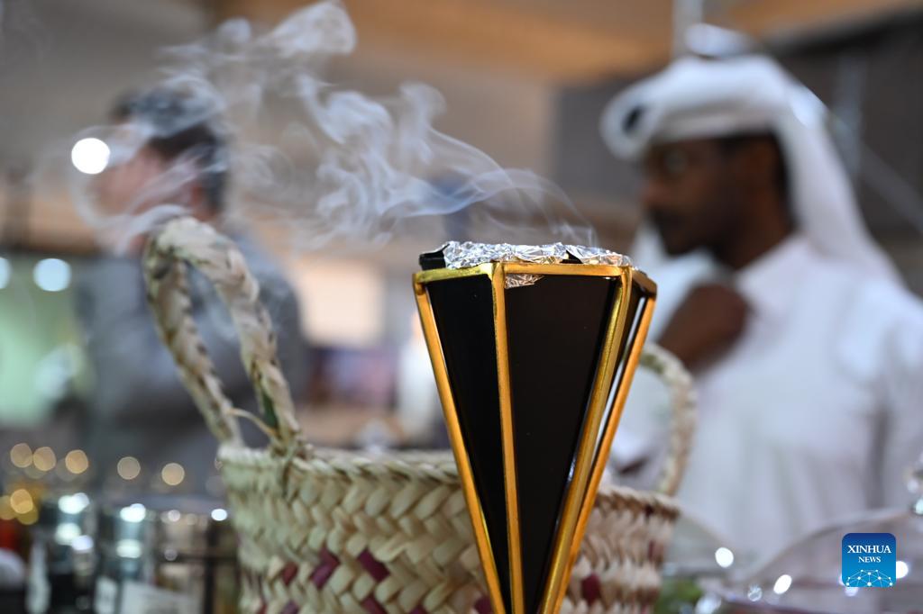 In pics perfume exhibition in Hawalli Governorate, Kuwait Xinhua