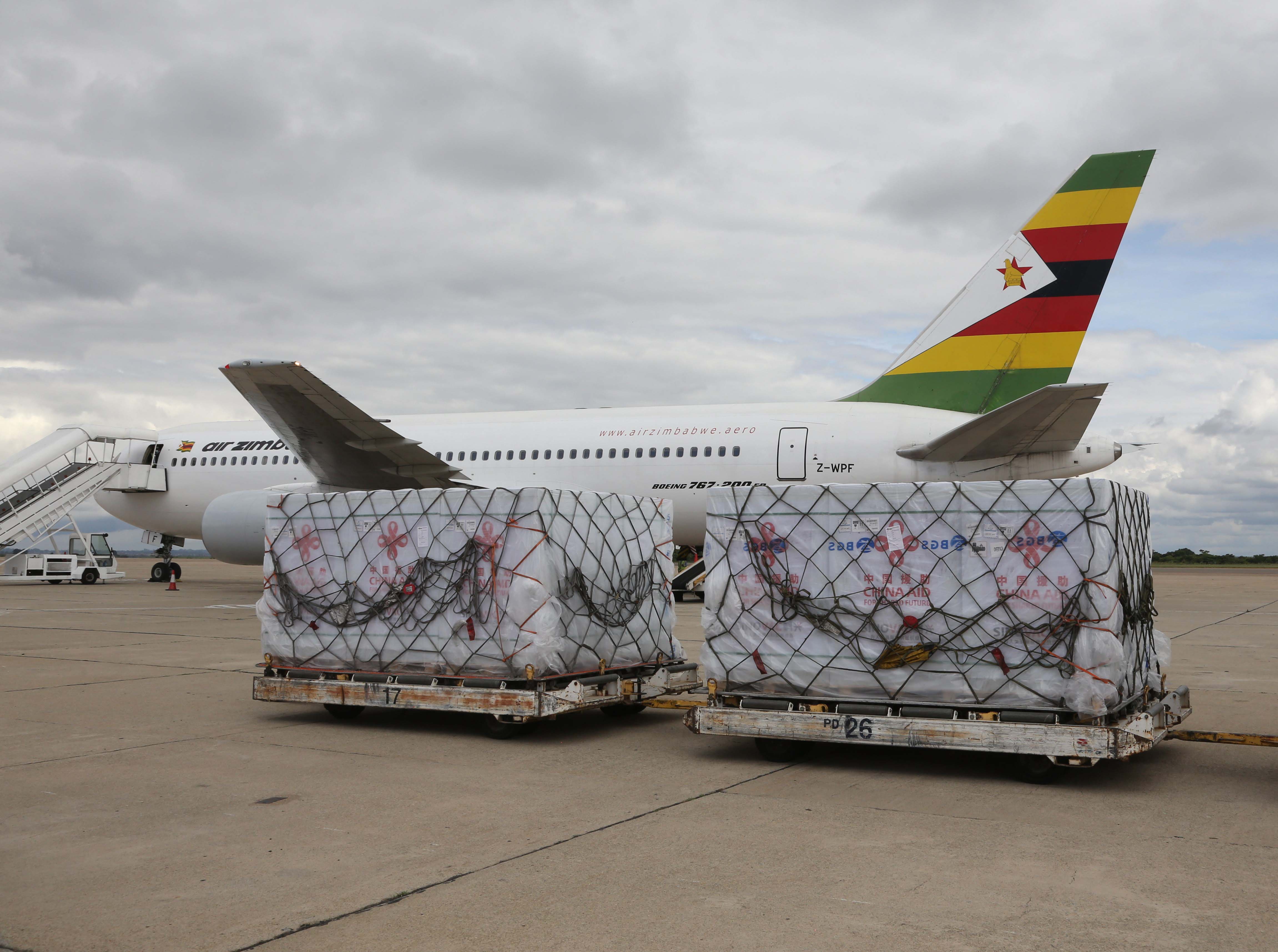 Zimbabwe receives latest vaccine donation from China amid 4th wave of COVID-19 pandemic