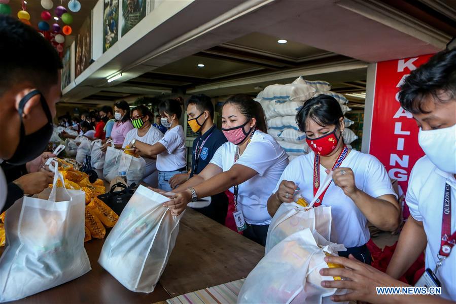 PHILIPPINES-QUEZON CITY-COVID-19-RELIEF GOODS