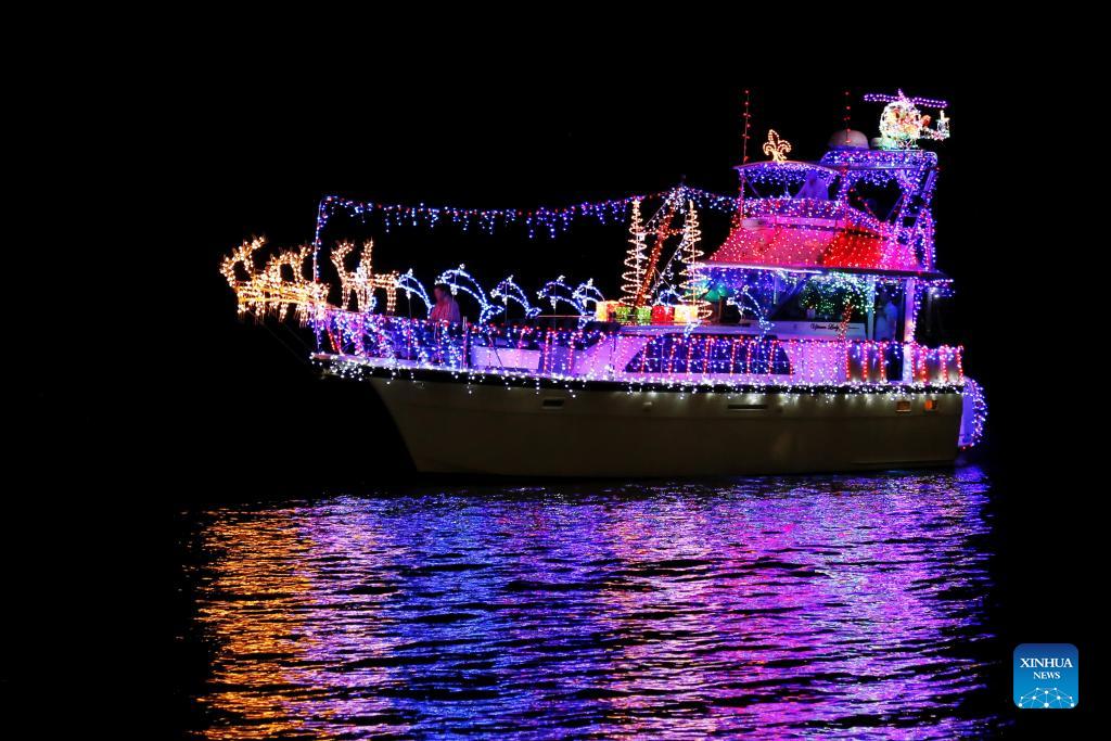 Lights on the Lake Holiday Boat Parade held in New Orleans, U.S. Xinhua