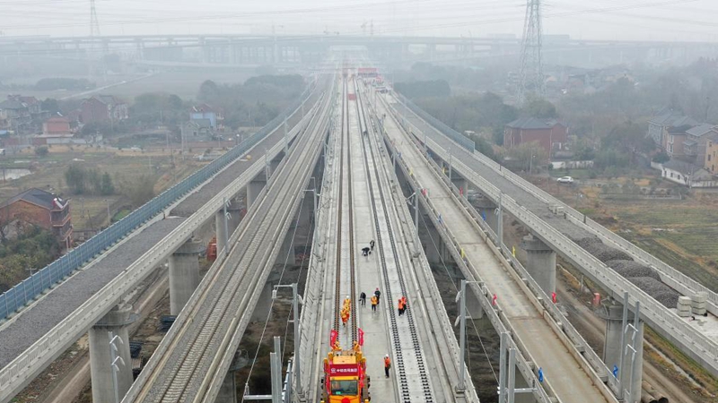 Huzhou-Hangzhou high-speed railway under construction