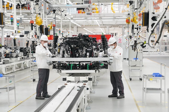 Economic Watch: China steps up financial support for economic recovery