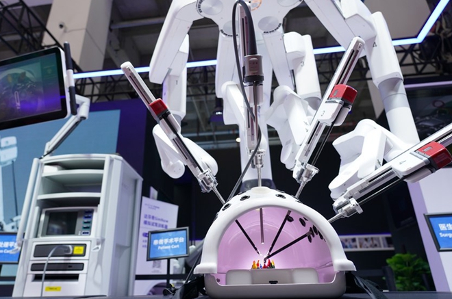 China's robot industry spurs world economic recovery