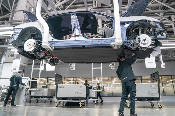 Overseas investors, entities bullish about China's economic growth after industrial data