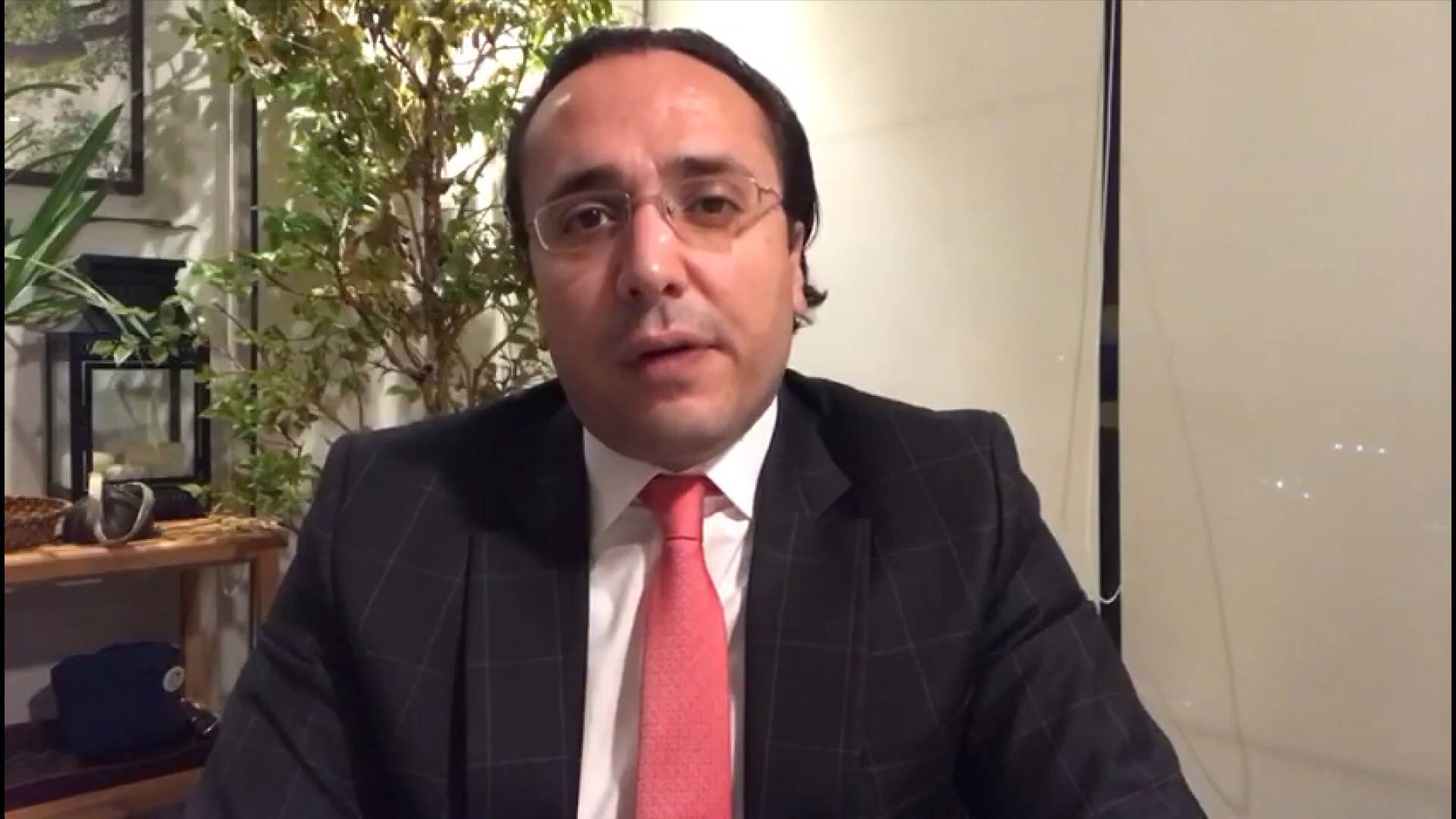 GLOBALink | China's services trade fair contributes to China-Brazil ties, says Brazilian specialist