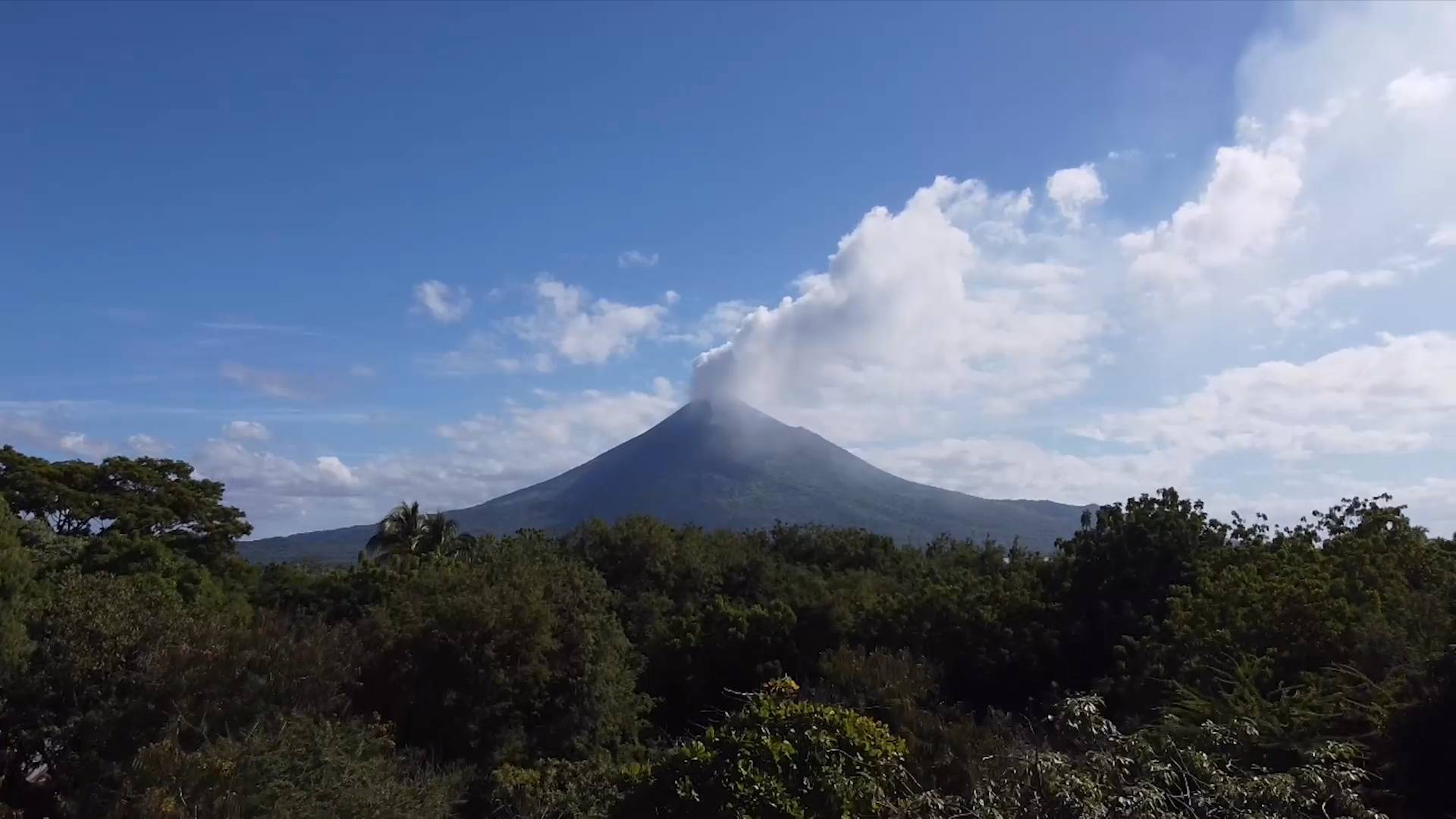 GLOBALink | Exploring Nicaragua, the land of volcanoes