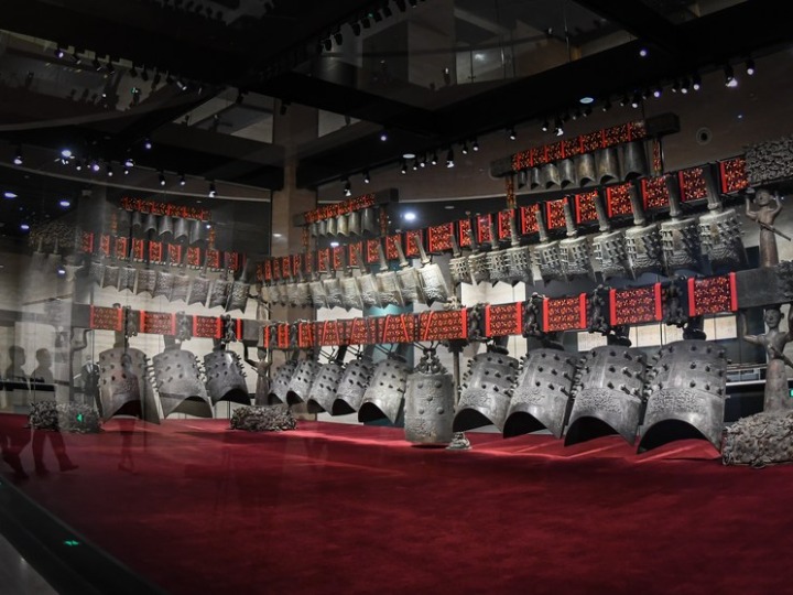 GLOBALink | China's Hubei Provincial Museum opens new exhibition hall