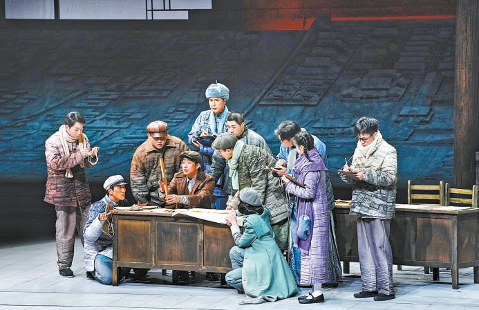 话剧 《雨燕》 再现中轴线上的“文化抗上海后花园战”