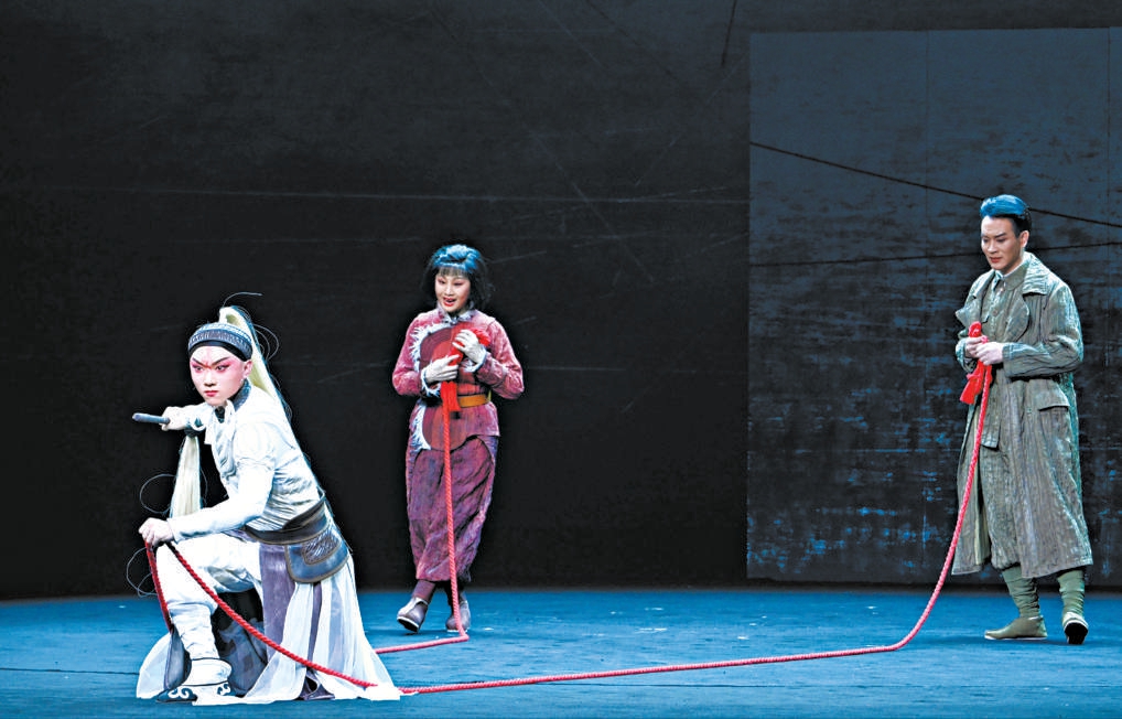 古韵焕新礼赞烽火英雄