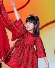 贝儿成春晚最嫩小鲜花