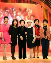 西游导演杨洁现身苏晚