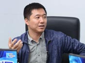 二炮文工团青年歌唱家师鹏