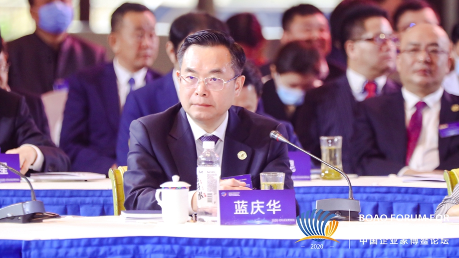 藍慶華：重慶將為民族品牌工程入選企業制定創新創業基金
