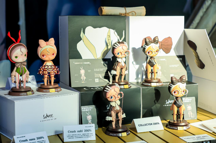 绽放光芒全新起航 北京时装周“潮向未来”