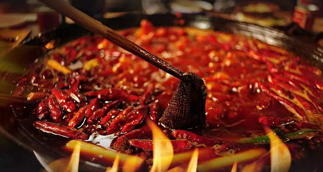 明星餐饮店，别再让人&ldquo;吃苍蝇&rdquo;