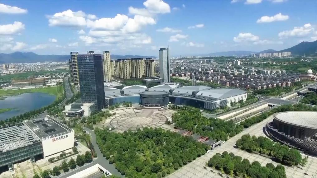 海外关注·两会热词丨中国经济增长目标