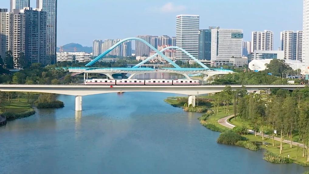 海外关注·两会热词丨中国经济增长目标