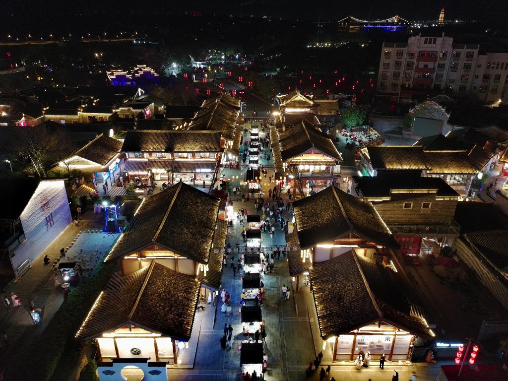 人文经济激活消费新动能丨千年宋城用“文化存量”激活“消费增量”