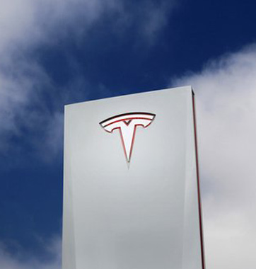 资本阴谋家玩击鼓传花把戏？