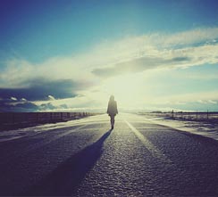 业内建议公职人员禁用