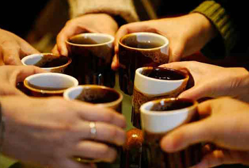 高管中秋聚会时被抓获