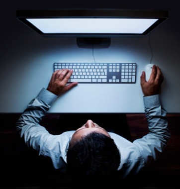 拼排名 基金公司周末不放假