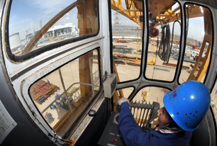 6月PMI降至7个月来最低 宏观调控再临两难选择