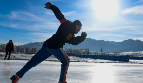 速滑还是冰球？这是个甜蜜&ldquo;烦恼&rdquo;